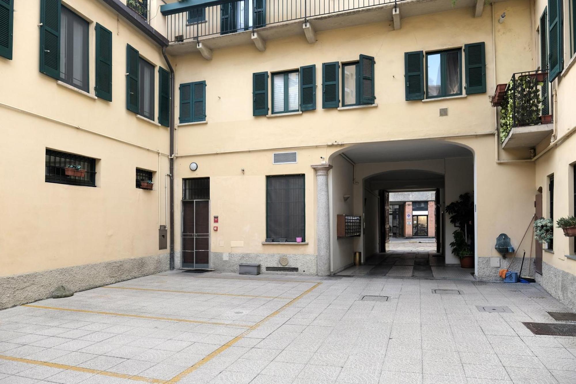 Comecasa Flowery Terraced Apartment Milano Dış mekan fotoğraf